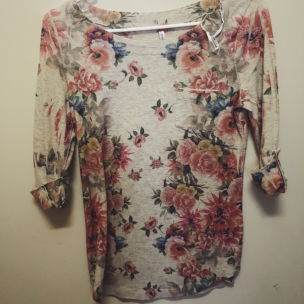 Floral top